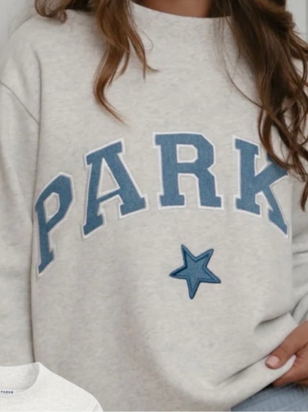 PARKE Light Gray Crewneck Sweatshirt with Blue Denim Appliqué